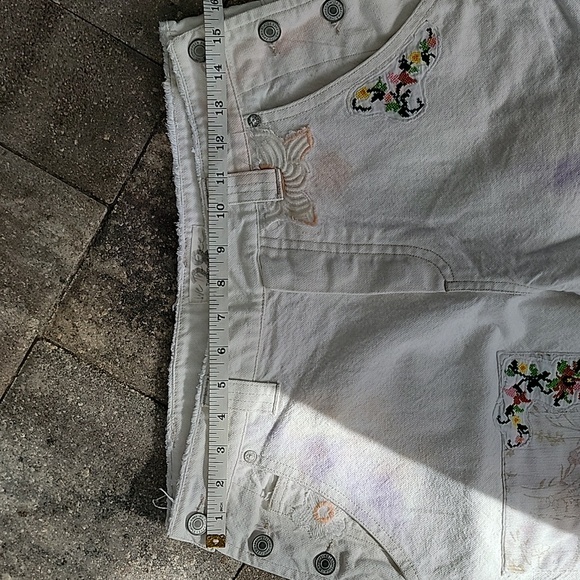 We The Free Love Alive Boyfriend Jeans Patchwork Dye Carpenter Pants Sz 28 - Picture 13 of 16